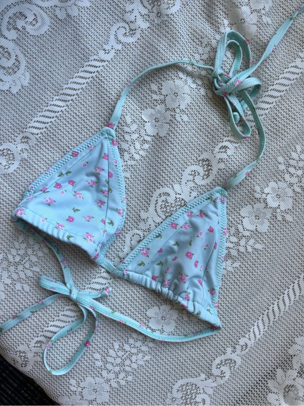 Hoaka floral bikini top